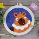 Bear Punch Needle Kit for Beginners with Punch Needle, Punch Hoop, Punch Needle Fabric, Yarns, Instructions Embroidery Kit Cross Stitch Kit
