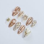 Festive Reindeer & Laurel Wreath Press-On Nails: Medium Almond Shape for a Holiday Vibe. Perfect Gift for Her This Christmas - Image 2