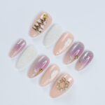 Christmas Wreath Medium Coffin Press On Nail, Festive Christmas Holiday Design, Custom Luxury Nail Art, Handmade False Nail, Gel Nail Art - Image 5