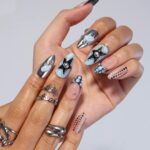 Trending Polka Dot Press On Nails in Blue & Silver Chrome, Medium Almond Black and White Fake Nails, Custom Nail Art for Party or Night Out - Image 6