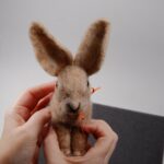 Hare Needle Felting Kit for Beginners: 5" DIY Craft with Merino Wool - Image 3