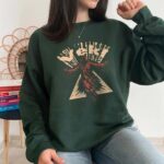 Strength of the Few Fantasy Sweatshirt – James Islington Hierarchy Series Merch - Image 7