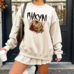 Samantha IWKYM Dungeon Crawler Carl Sweatshirt – Princess Donut LITRPG Book Merch – Matt Dinniman Fan Gift - Image 3