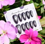 Midnight Silver Cat Eye Press-On Nails, Black Chrome Magnetic Fake Nails, Elegant Almond Nail Set, Reusable Handmade Nails - Image 2