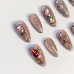 Moonstone Chrome Press On Nails, Nude Silver Fake Nails, Handmade Metallic Nail Set, Celestial Star Nail Art, Glossy Reusable Almond Nails - Image 3