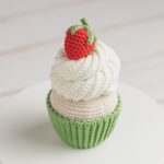 Cupcake amigurumi pattern with crochet strawberry, Amigurumi food play set for kid's pretend play, Crochet cupcake pattern for housewarming - Image 6