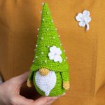 Crochet patterns Lucky gnome and four leaf clover pattern, Crochet gnome amigurumi pattern, St. Patrick's day crochet pattern, Crochet decor - Image 7