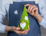 Crochet patterns Lucky gnome and four leaf clover pattern, Crochet gnome amigurumi pattern, St. Patrick's day crochet pattern, Crochet decor - Image 5