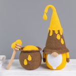 Crochet patterns Gnome and Honey Pot, Crochet gnome patterns, Gnome amigurumi pattern, Crochet food pattern - Image 4