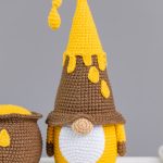 Crochet patterns Gnome and Honey Pot, Crochet gnome patterns, Gnome amigurumi pattern, Crochet food pattern - Image 6