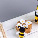 Crochet patterns Gnome with Bee, Crochet bee pattern, Gnome amigurumi pattern, Crochet gnome pattern with crochet flowers - Image 6