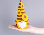 Crochet patterns Gnome Sunflower, Crochet flower pattern, Gnome amigurumi pattern, Crochet gnome pattern with crochet sunflowers - Image 8