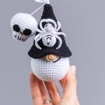 Halloween crochet keychain patterns bundle, Crochet pumpkin gnome, Crochet skull pattern, Crochet witch gnome, Crochet Halloween decor - Image 9