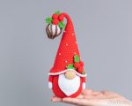 Crochet patterns Christmas gnome with mug and meringues, Christmas amigurumi pattern, Crochet winter gnome pattern, Holiday gnome pattern - Image 4
