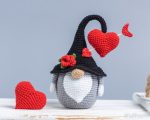 Crochet patterns bundle gnomes with crochet hearts, Crochet gnome amigurumi pattern, Crochet Valentine gnome pattern,  Crochet Valentines - Image 6
