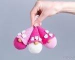 Crochet patterns gnome keychain with crochet heart, Crochet keychain amigurumi pattern, Crochet Valentines day pattern,  Small crochet decor - Image 10