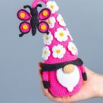 Crochet patterns Gnome with Butterfly, Crochet butterfly pattern, Gnome amigurumi pattern, Crochet gnome pattern with crochet flowers - Image 8