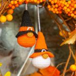 Crochet patterns gnome keychains with witch hat, Crochet Halloween ornaments, Crochet keychain pattern, Halloween amigurumi pattern - Image 5