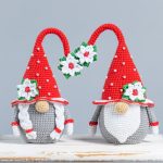 Crochet patterns Christmas gnomes with poinsettia, Christmas crochet gnome pattern, Crochet winter decor pattern, Crochet flowers pattern - Image 6