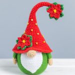 Crochet patterns Christmas gnome with poinsettia, Christmas amigurumi gnome pattern, Crochet winter gnome pattern, Christmas crochet gnome - Image 8