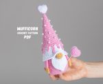 Crochet patterns gnome with crochet heart by Mufficorn, Crochet Valentine gnome pattern, Valentines day gnome crochet pattern, Crochet gift - Image 3