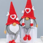 Crochet patterns Valentine gnomes with heart and arrow, Crochet gnomes couple amigurumi pattern, Crochet gnome pattern, Crochet couple gifts - Image 4