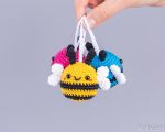 Crochet pattern Bee, Amigurumi pattern bee keychain, Crochet bumble bee car hanger pattern, Crochet animals pattern, Bee decor pattern - Image 8
