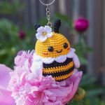 Crochet patterns bundle: amigurumi bee keychains & Crochet bee gnome, Crochet pattern bumble bee car hanger, Crochet animals pattern - Image 10