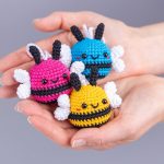 Crochet pattern Bee, Amigurumi pattern bee keychain, Crochet bumble bee car hanger pattern, Crochet animals pattern, Bee decor pattern - Image 3