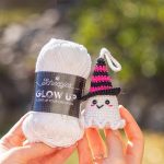 Halloween Crochet pattern ghost keychain, Crochet ghost pattern, Crochet Halloween amigurumi pattern, Easy Halloween glow yarn pattern - Image 9