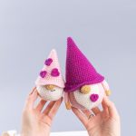 Crochet patterns Gnomes with hearts Amigurumi Pattern (PDF), Crochet alentine gnomes pattern, Crochet gnome pattern, Crochet keychain - Image 16