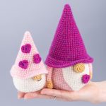 Crochet patterns Gnomes with hearts Amigurumi Pattern (PDF), Crochet alentine gnomes pattern, Crochet gnome pattern, Crochet keychain - Image 15