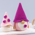 Crochet patterns Gnomes with hearts Amigurumi Pattern (PDF), Crochet alentine gnomes pattern, Crochet gnome pattern, Crochet keychain - Image 18