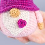 Crochet patterns Gnomes with hearts Amigurumi Pattern (PDF), Crochet alentine gnomes pattern, Crochet gnome pattern, Crochet keychain - Image 13