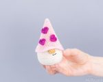 Crochet patterns Gnomes with hearts Amigurumi Pattern (PDF), Crochet alentine gnomes pattern, Crochet gnome pattern, Crochet keychain - Image 12