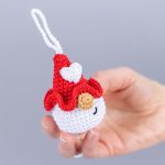 Crochet Pattern Valentine Gnomes Keychain PDF – Amigurumi Gnome Couple with crochet hearts - Image 11
