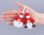 Crochet Pattern Valentine Gnomes Keychain PDF – Amigurumi Gnome Couple with crochet hearts - Image 3