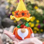 Crochet pattern sunflower gnome candy keeper, Flower gnome amigurumi pattern, Holiday crochet decor PDF - Image 3