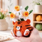 Tiger Flower Pot Crochet Pattern PDF, Amigurumi Tiger Planter with Daffodil Flowers, Cute Animal Crochet Decor - Image 4