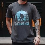 Retro Bigfoot Shirt, A Guy Like Me Is Hard To Find Graphic Tee