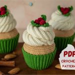 Christmas crochet pattern cupcake, Amigurumi food crochet pattern, Food crochet pattern, Christmas crochet patterns