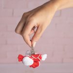 Crochet keychain pattern, Small crochet heart pattern for keychain, Crochet envelope with wings pdf tutorial - Image 6