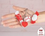 Crochet keychain pattern, Small crochet heart pattern for keychain, Crochet envelope with wings pdf tutorial