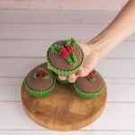 Crochet patterns Christmas cupcake, Crochet cupcake pattern, Christmas crochet patterns, Crochet food pattern, Amigurumi food pattern - Image 5