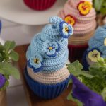 Cupcake amigurumi crochet pattern with pansies, Crochet food pattern for summer gifts, Crochet play food pattern, Amigurumi food pattern pdf - Image 9