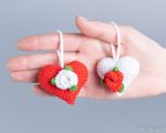 Crochet keychain pattern, Crochet heart pattern with flowers, Crochet flower pattern, Crochet Valentines day ornament, Crocget decorations - Image 3