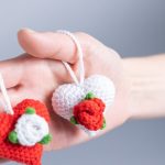 Crochet keychain pattern, Crochet heart pattern with flowers, Crochet flower pattern, Crochet Valentines day ornament, Crocget decorations - Image 4