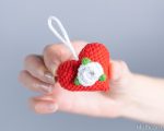 Crochet keychain pattern, Crochet heart pattern with flowers, Crochet flower pattern, Crochet Valentines day ornament, Crocget decorations - Image 8