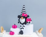 Halloween crochet patterns gnome with skull bow and pumpkin, Halloween Gnome and skull crochet pattern, Crochet Halloween pumpkin decoration - Image 3
