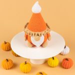 Crochet patterns Thanksgiving Bundle: Crochet Pumpkin Pie and Crochet gnome pattern, Halloween amigurumi pattern, Crochet Thanksgiving decor - Image 8
